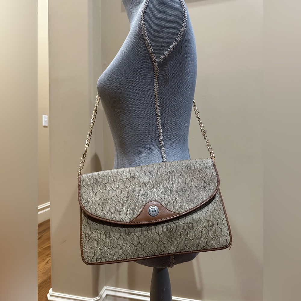 Christian Dior Vintage, Honeycomb, Coated Canvas Pouch w/added unbranded chain - Picture 2 of 13